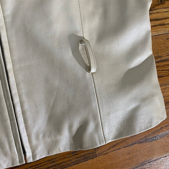 Vintage real leather and fur pearl coloured jacket. - Picture 7 of 9